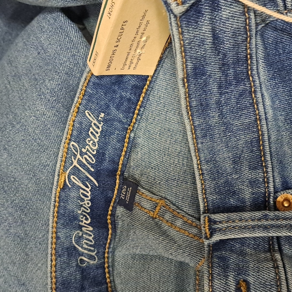1005 Universal Thread High Rise Skinny Jeans - Picture 5 of 5
